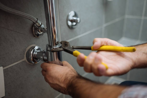 Best Emergency Plumber  in Saltville, VA